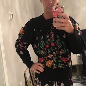 Embroidered sweatshirt